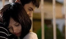 当男人爱上女人在线观看,浪漫邂逅的甜蜜瞬间