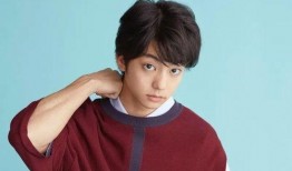 文春爆料 恋情视频播放,恋情视频播放引发热议，真相究竟如何？