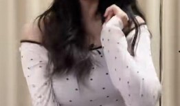 爆料小雨劈腿事件视频播放,真相大白引网友热议