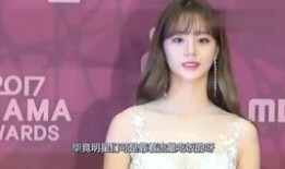 女明星红毯爆料身材视频,女明星身材视频曝光，惊艳全场