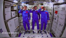 旭东爆料吃鸡视频大全最新,揭秘吃鸡视频大全背后的精彩瞬间