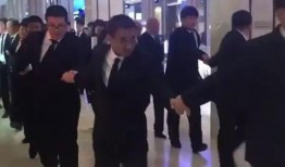 娱乐吃瓜酱现在人花钱,揭秘现代人的“花钱”现象